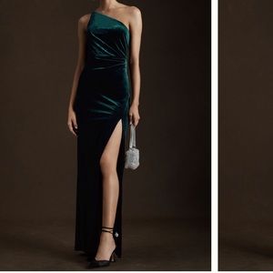 EUC Jenny Yoo | Giavonna one shoulder emerald green velvet dress